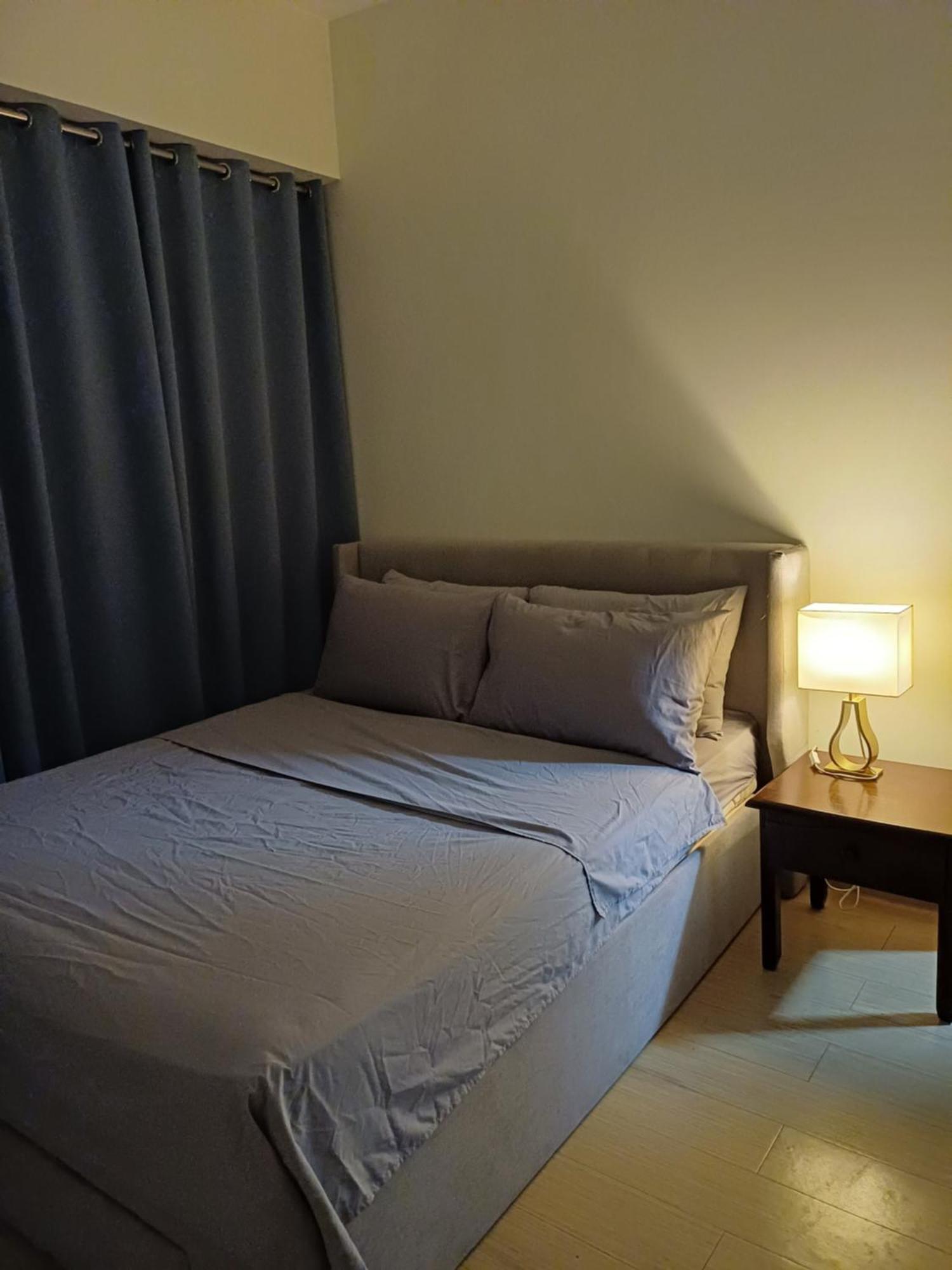 Roxas Blvd Stunning Studio Condo Near Us Embassy Manila Eksteriør bilde