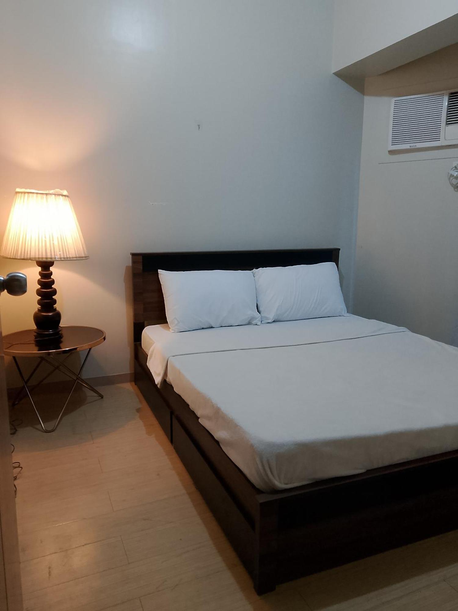 Roxas Blvd Stunning Studio Condo Near Us Embassy Manila Eksteriør bilde