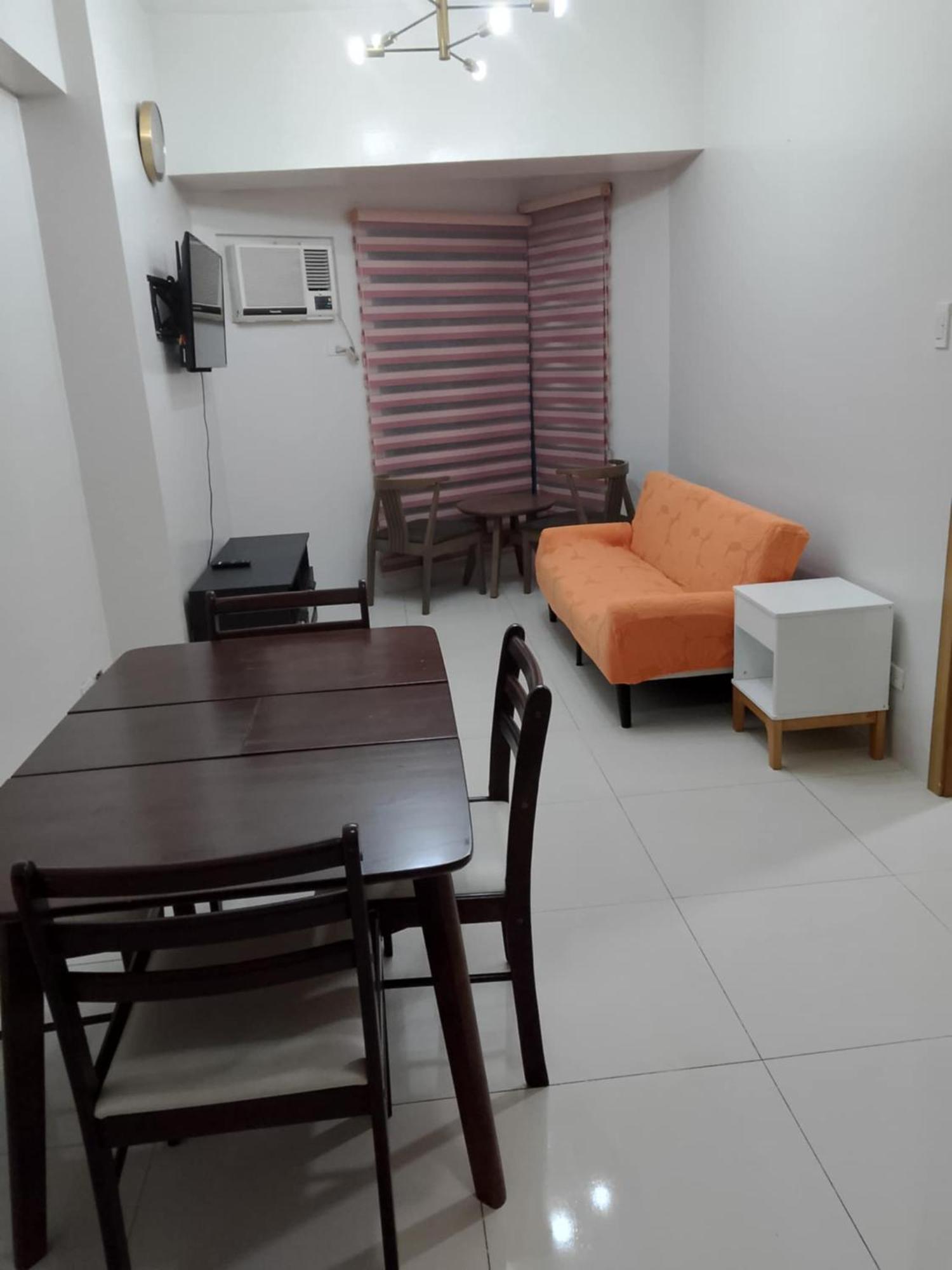 Roxas Blvd Stunning Studio Condo Near Us Embassy Manila Eksteriør bilde