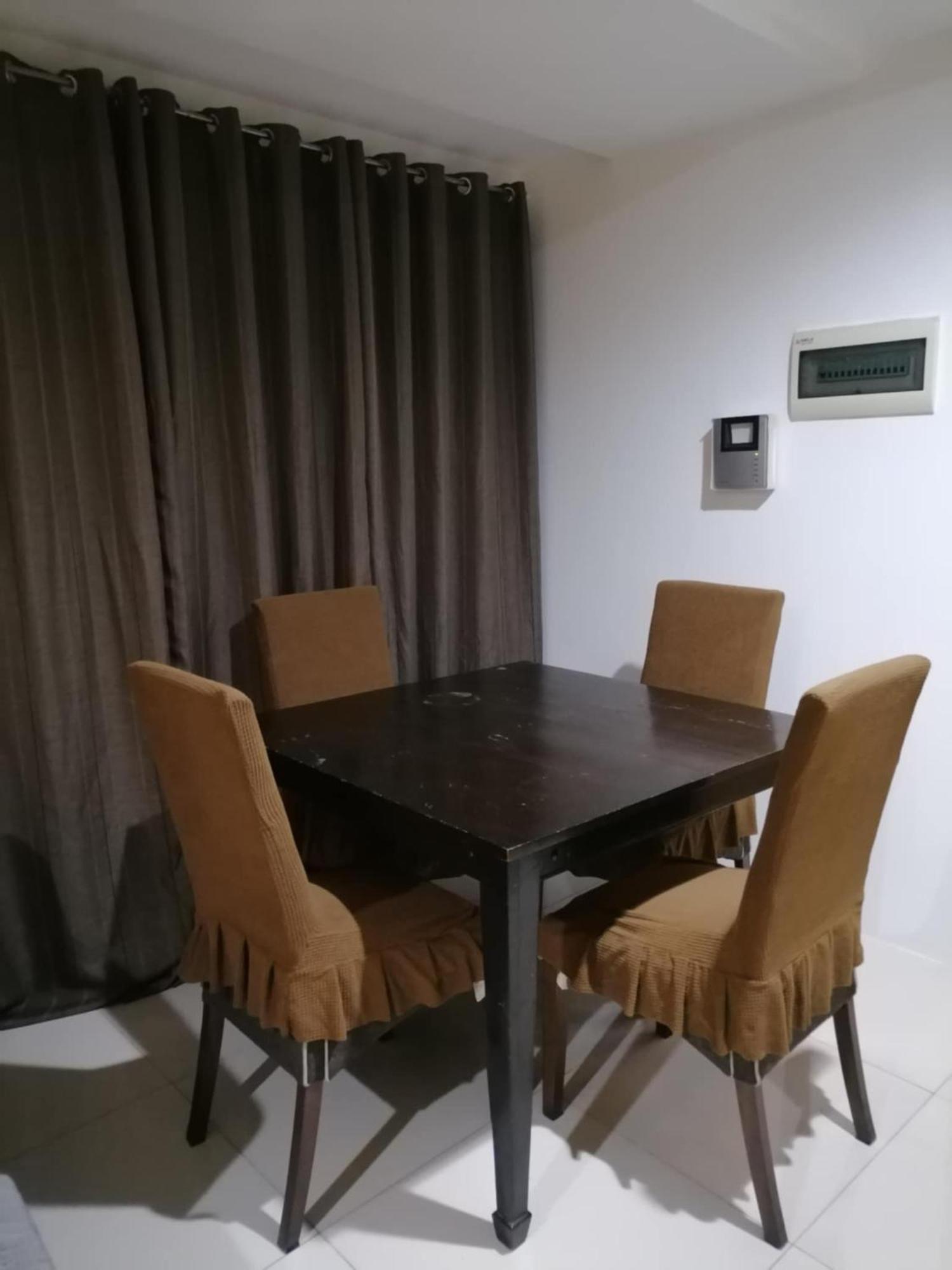 Roxas Blvd Stunning Studio Condo Near Us Embassy Manila Eksteriør bilde